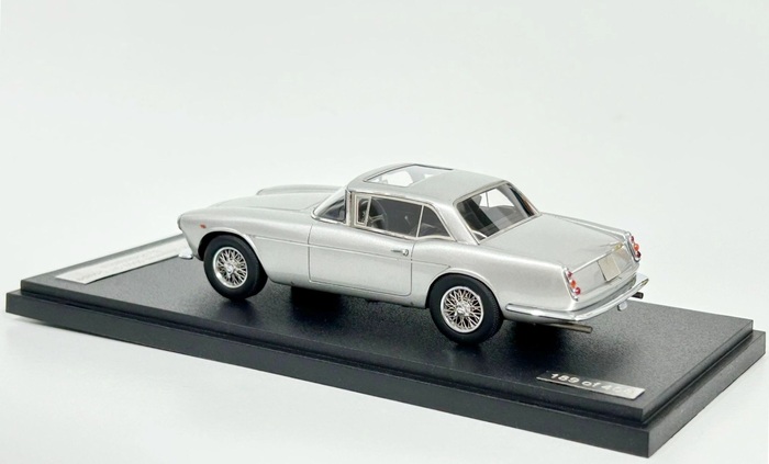 1/43 Matrix 1961 Maserati 5000GT Coupe by Pininfarina   , 