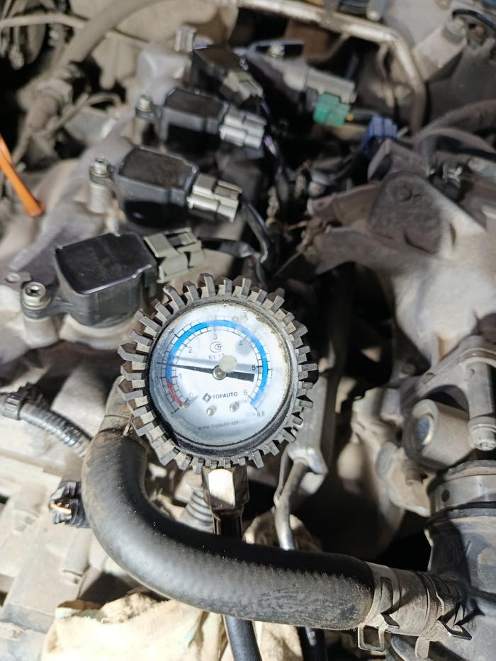 На таком давлении Ниссан заводится и ездит