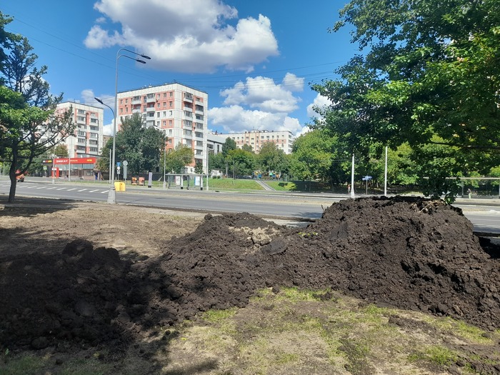 Бывший железнодорожный переезд Симоновской грузовой ветки, Симоновский вал