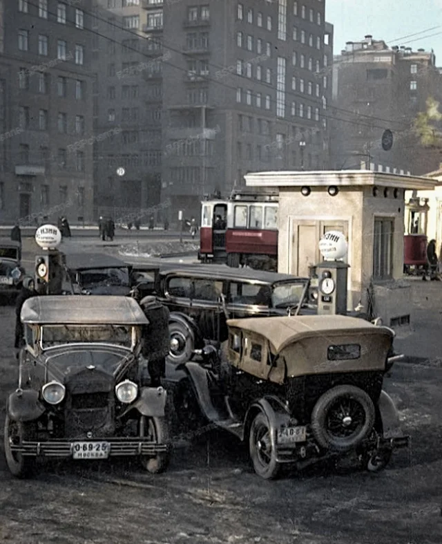 Жизнь Советской Москвы в 30-е годы. 20 раскрашенных фотографий. Часть 4 Историческое фото, 20 век, Старое фото, История города, Москва, Столица, 1930-е, Фотография, Колоризация, СССР, Длиннопост
