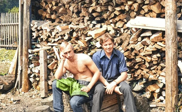 Интересная фотоподборка известных личностей СССР и Мира в детстве и юности. 20 раскрашенных фотографий. Часть 2 20 век, Старое фото, Знаменитости, Актеры и актрисы, Фотография, Колоризация, Музыканты, Биография, Длиннопост