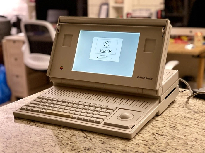  ,   IT, ,  , , , , , Apple, Microsoft, ,  , , Sony, Samsung, , Polaroid, 