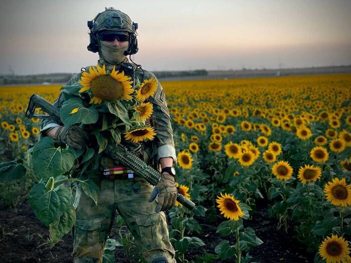 Пусть каждый день на фронте сопровождается солнцем и удачей