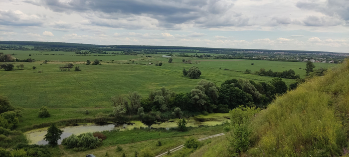 ... два штуки. Река "Корень" в кадре.