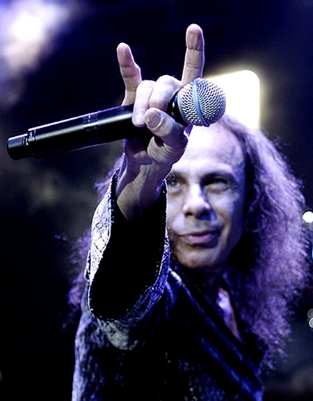        .  ,   ,    ,  , Black Sabbath, , , , , ,   