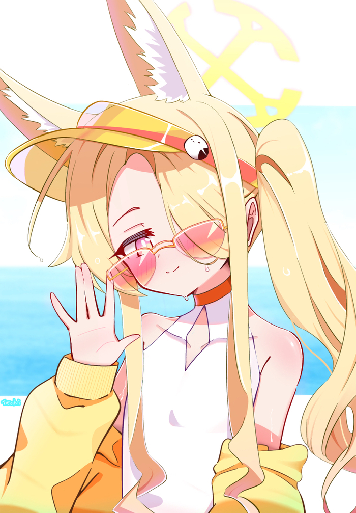 Две милашки смотрят друг на друга