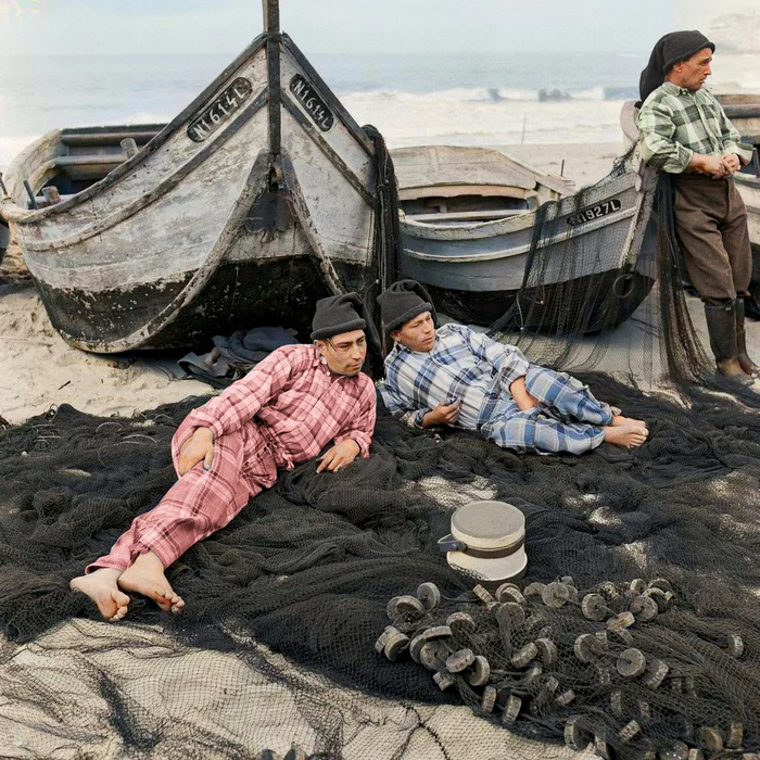 Осколки истории : Интересные и редкие ретро-фотографии Европы. 20 раскрашенных фотографий ХХ века. Часть 24 Историческое фото, 20 век, Старое фото, Европа, Фотография, Италия, Нидерланды (Голландия), Австро-венгрия, Швеция, Франция, Греция, Швейцария, Германия, Колоризация, Длиннопост