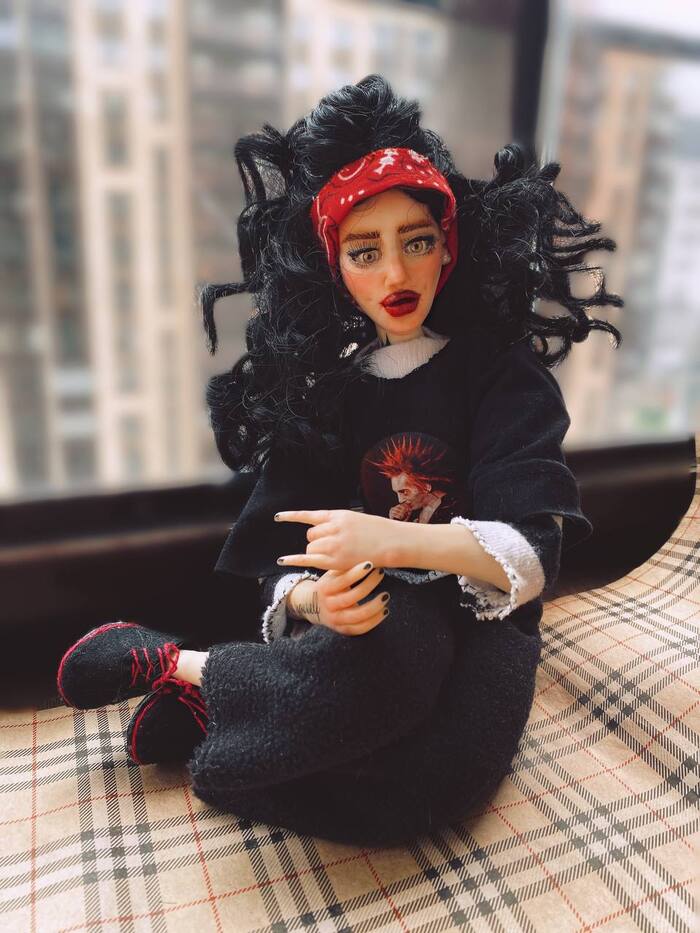 Кукла фанатка КиШа