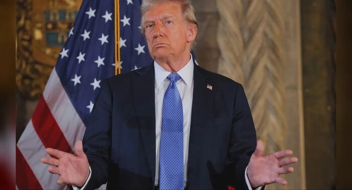 Трамп заявил, что в связи с «провокационными заявлениями Медведева» распорядился направить две атомных подлодки «в соответствующие регионы»