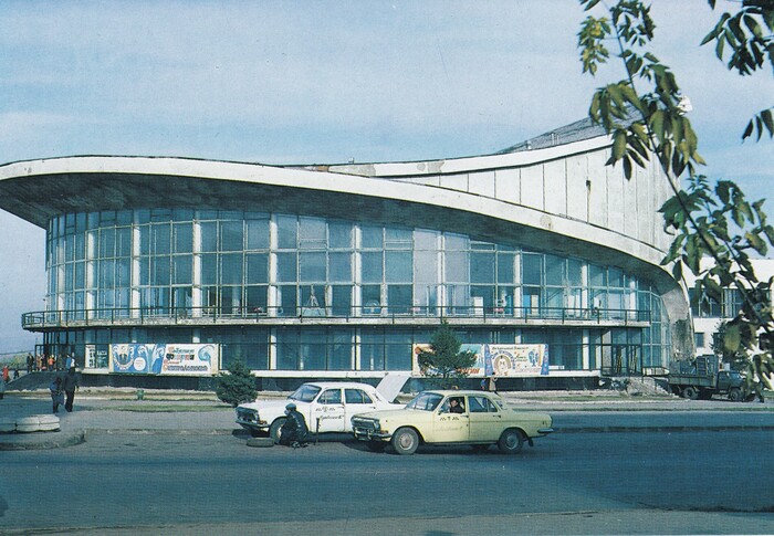 ����, 1985 ���.