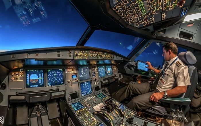 О чем молчат пилоты Самолет, Встреча, Авиация, Гражданская авиация, Общение, Пилот, Техники vs Пилоты, Аэропорт, Полет, Социальное, Психология, Длиннопост О чем молчат пилоты Самолет, Встреча, Авиация, Гражданская авиация, Общение, Пилот, Техники vs Пилоты, Аэропорт, Полет, Социальное, Психология, Длиннопост