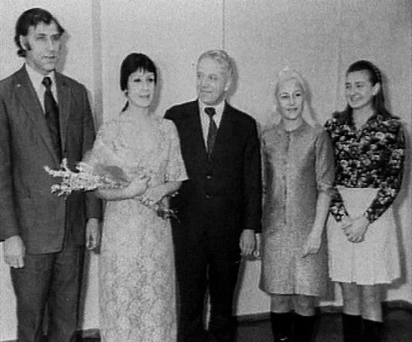 Юрий Белов. Жизнь странного человека Советские актеры, Советское кино, Комедия СССР, Мелодрама, Биография, Актеры и актрисы, Советую посмотреть, Карнавальная ночь, Королева бензоколонки, Фильмы, Театр, Драма, Длиннопост