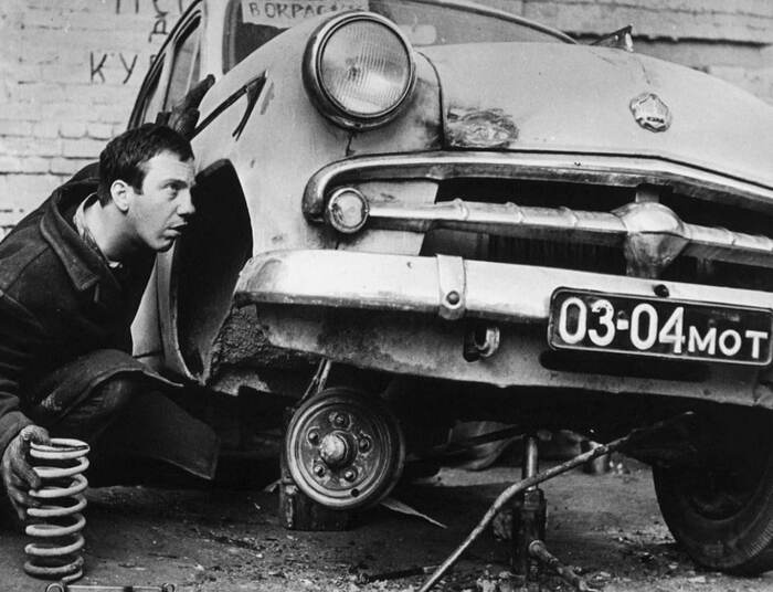   Kpo    Moc-402. , , 1965 .