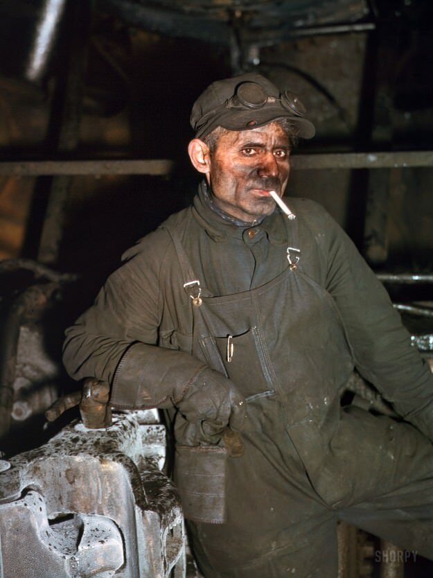        25          .  1942 .