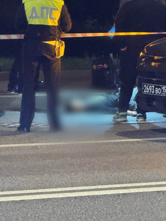 Трагедия в Москве: подросток погиб под автобусом после падения с электросамоката