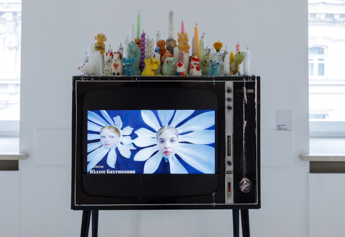 Экспозиция «Игра без слов. Художественные миры Юлдус Бахтиозиной в галерее Heritage