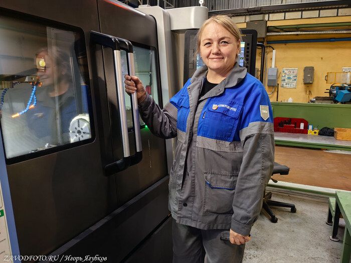 Из серии «Именно они делают Россию великой» - снято мной в Филиале АО «Газэнергосервис» - завод «Турбодеталь» имени И.И. Соколовского