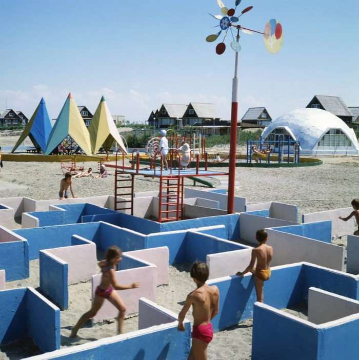 База отдыха "Золотые пески", Астраханская область, август 1981 года. Фото Будневич Иосиф