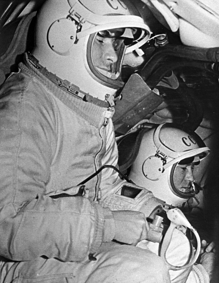  -       ()     -2  , 18  1965 