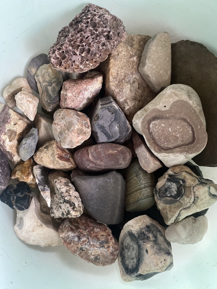 Камушки. Красивые.