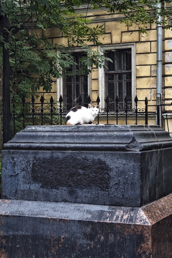 Питерский памятник