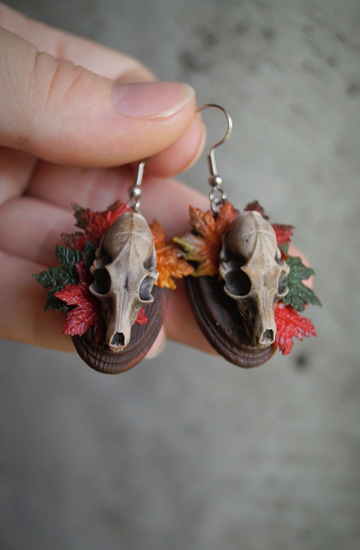 Брошки, сережки ) черепа в цветах Полимерная глина, Лепка, Рукоделие без процесса, Длиннопост, Череп, Своими руками, Украшение, Брошь, Серьги, Цветы, Творчество, Искусство, Готика, Неформалы