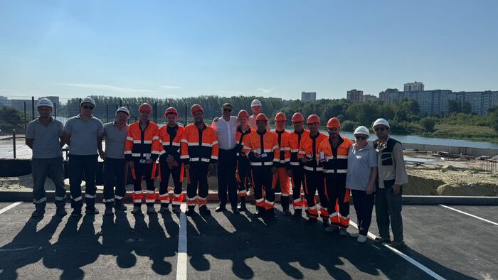 Ручей дальний, город Пенза, 9 микрорайон Арбеково (торжественное вручение)