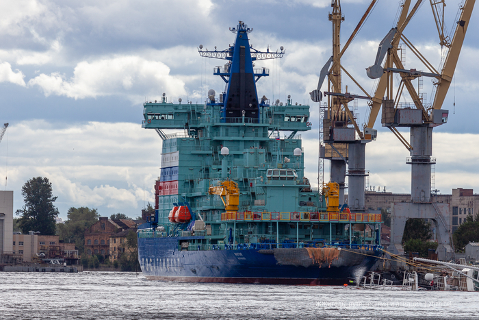 Атомный ледокол «Якутия» в Санкт-Петербурге