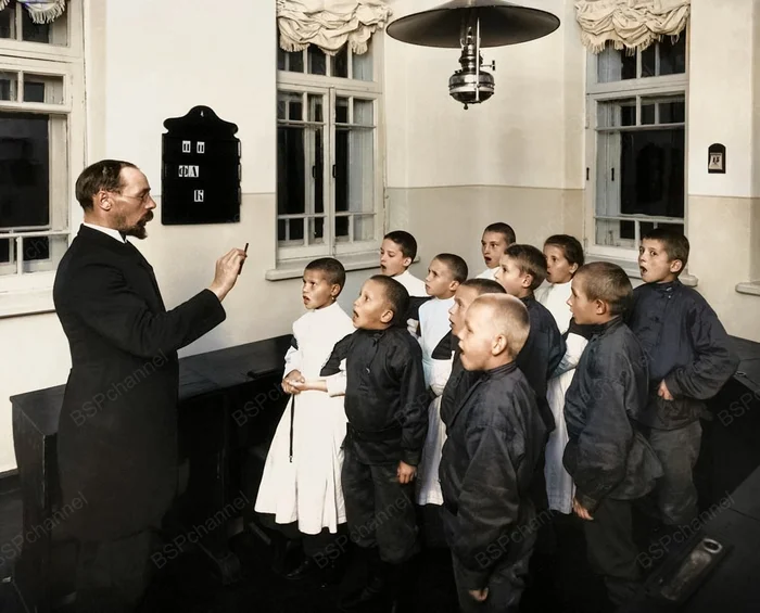 Удивительные и интересные фотографии Санкт-Петербурга времен Дореволюционной России. 20 раскрашенных фотографий. Часть 3 20 век, Старое фото, История города, Краеведение, Фотография, 19 век, Санкт-Петербург, Петроград, Историческое фото, Российская империя, История России, Колоризация, Длиннопост