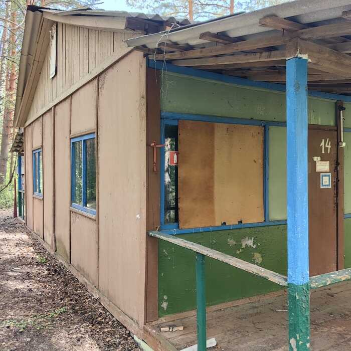 замени стекло - и заселяйся...