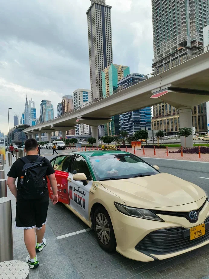 Bad photos. All sorts of Dubai and Sharjah - My, Photo on sneaker, Dubai, Sharjah, Travels, Longpost