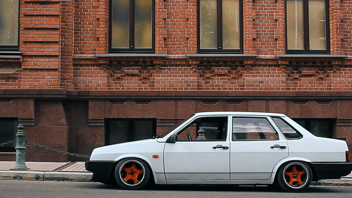 С нами - пили!