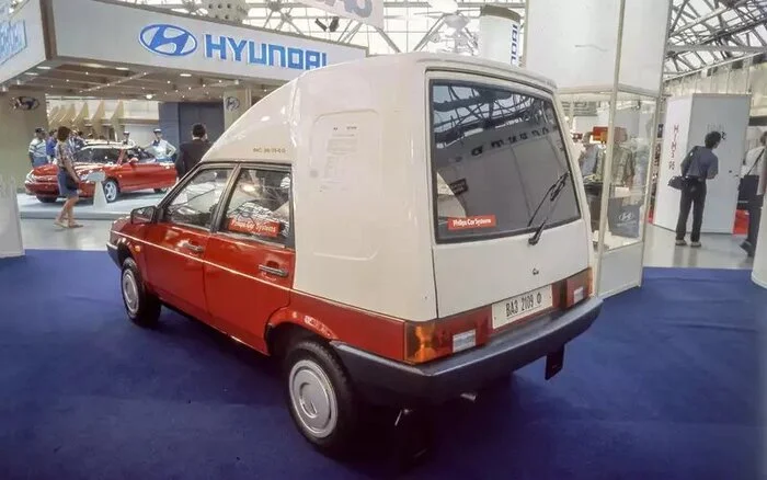 «Неправильный автомобиль»: за что нашу «девятку» полюбили во всем мире История автомобилей, Хочу все знать, 20 век, Ваз-2109, АвтоВАЗ, Познавательно, СССР, Отечественный автопром, Сделано в СССР, Яндекс Дзен (ссылка), Длиннопост, Модификации, Авто, Ваз-2108, Особенности, Развитие, Lada Samara «Неправильный автомобиль»: за что нашу «девятку» полюбили во всем мире История автомобилей, Хочу все знать, 20 век, Ваз-2109, АвтоВАЗ, Познавательно, СССР, Отечественный автопром, Сделано в СССР, Яндекс Дзен (ссылка), Длиннопост, Модификации, Авто, Ваз-2108, Особенности, Развитие, Lada Samara