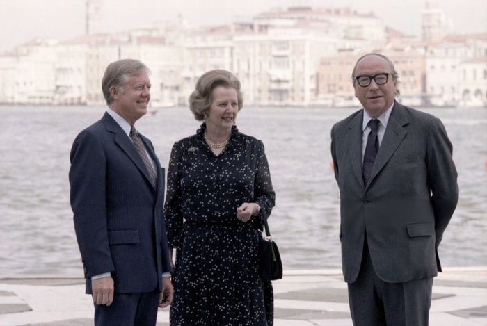  ,        " ",   -, , 2  1980 .