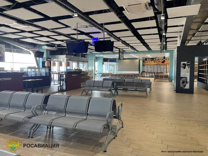 Аэропорт Аэропорт, Россия, Самолет, Длиннопост