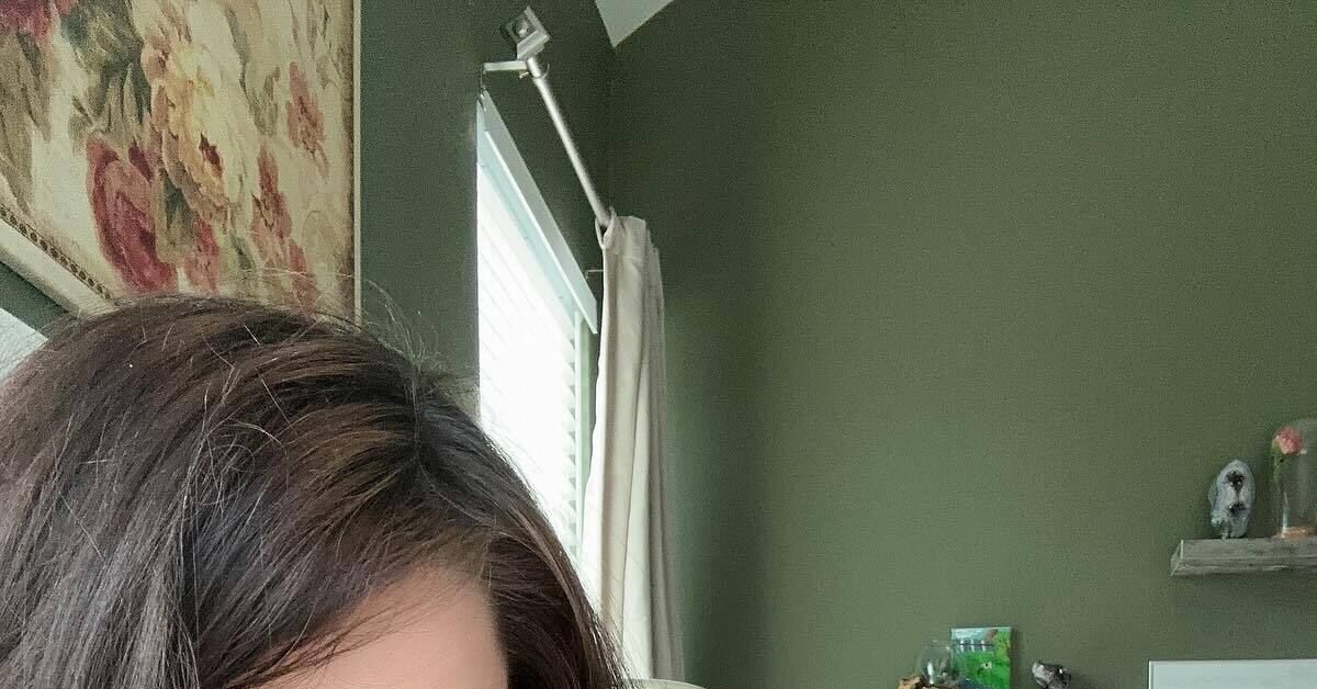 Lilah Anne 17.09.25 1600 Пикабу