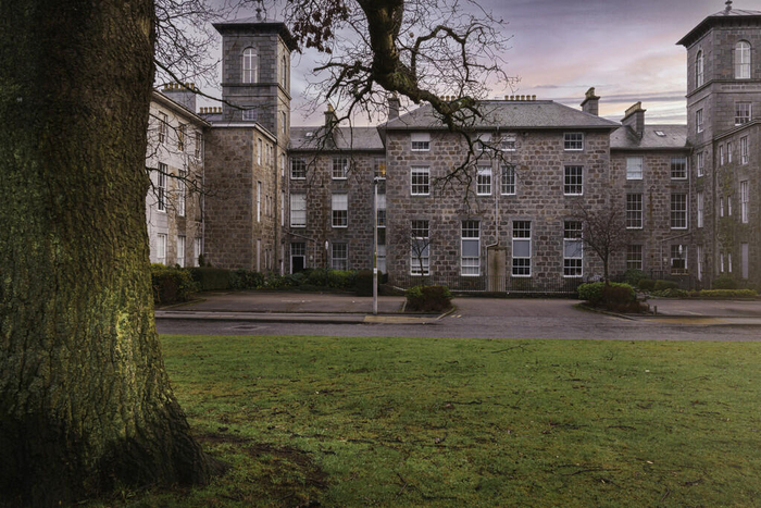 <!--noindex--><a href="https://pikabu.ru/story/skolko_stoit_srednee_zhile_v_britanii_i_dostupno_li_ono_srednim_britantsam_13199117?u=https%3A%2F%2Fwww.rightmove.co.uk%2Fproperties%2F163365287%23%2F%3Fchannel%3DRES_BUY&t=https%3A%2F%2Fwww.rightmove.co.uk%2Fproperties%2F163365287%23%2F%3Fchannel%3DR...&h=736a47cf0cd4e2c4f70efa2071001248cedcfcdb" title="https://www.rightmove.co.uk/properties/163365287#/?channel=RES_BUY" target="_blank" rel="nofollow noopener">https://www.rightmove.co.uk/properties/163365287#/?channel=R...</a><!--/noindex-->