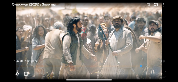 Это соотвественно мирные и добрые, жертвы агрессора.