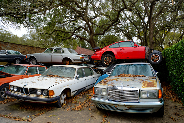 Минпромторг предлагает уравнять тарифы утильсбора для мощных авто (свыше 160 л.с.) для всех