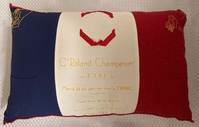   70-    . .       . . 1949 . :  ,  ,  ,  , , .