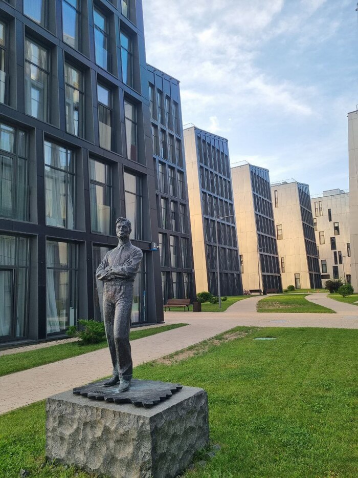 Квартал Палисад. Почему здесь памятник Пастернаку - вопрос открытый