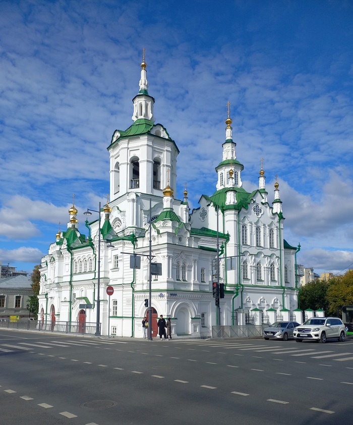 Спасская церковь в Тюмени, на улице Ленина.