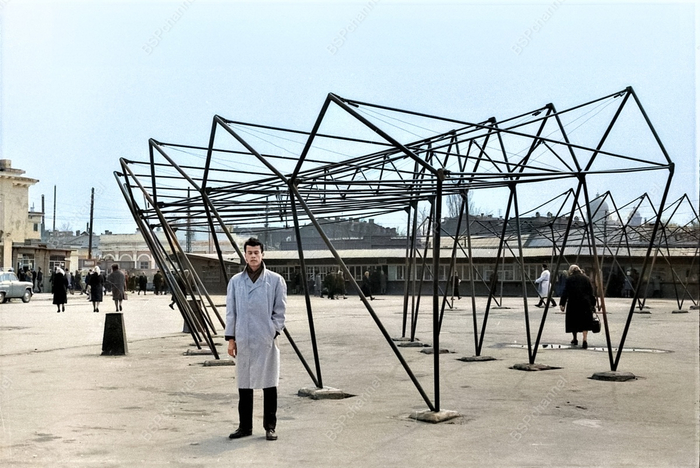 Автор Георгий Игнатенко