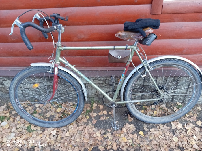 Плюсы велосипеда ХВЗ Прост в ремонте Много запчастей Отличный велосипед