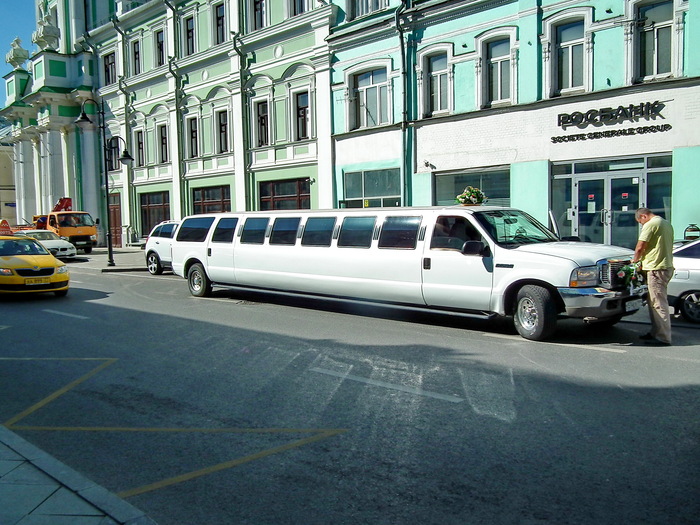 Продолжение поста «Лимузи-и-ин»