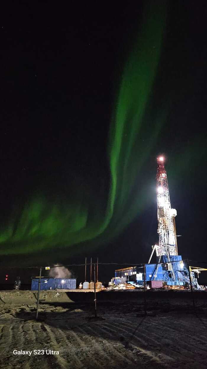  SuperSoronoros     ,      