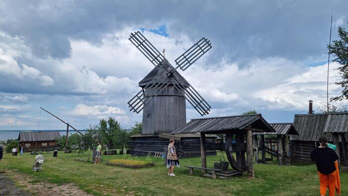 Когда на изучение быта древних марийцев есть всего 10 минут. Режим "туристический экспресс" активирован!