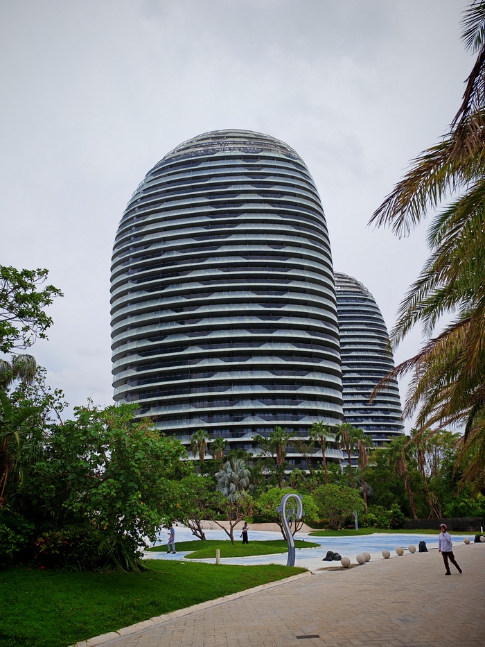 Башни отеля Феникс на острове Феникс