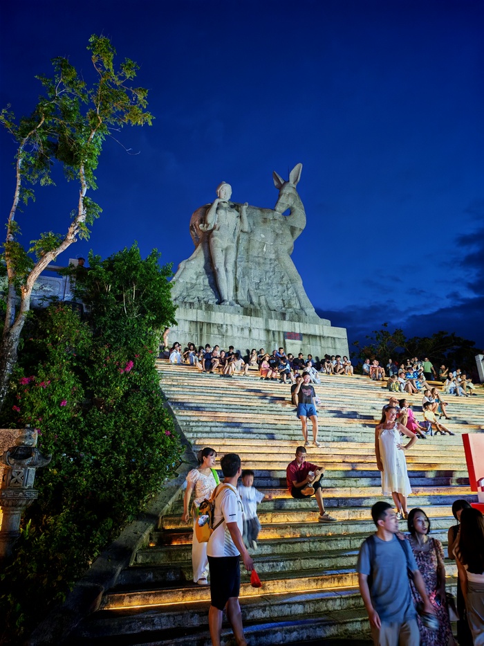 Вот и сам олень