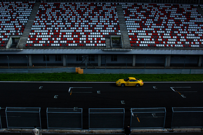 Ƹ Porsche 911 Carrera 4s